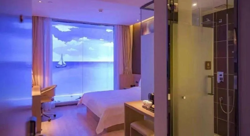 Bed in IU Hotel Guangzhou Taihe Square Branch