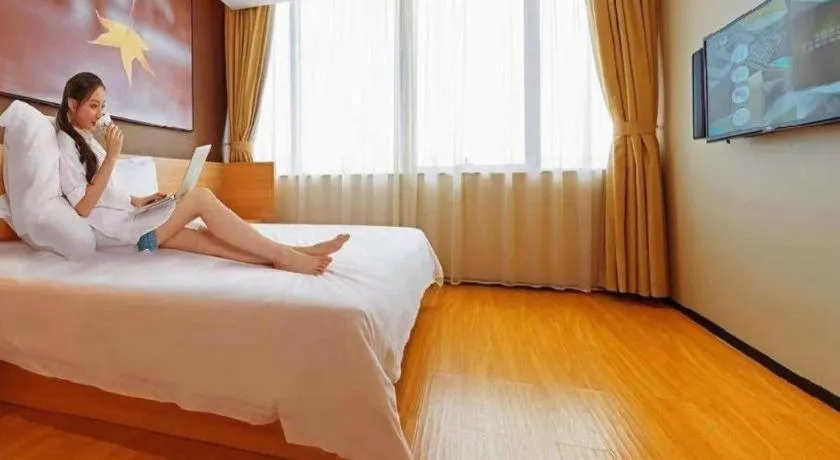 Bed in IU Hotel Guangzhou Taihe Square Branch