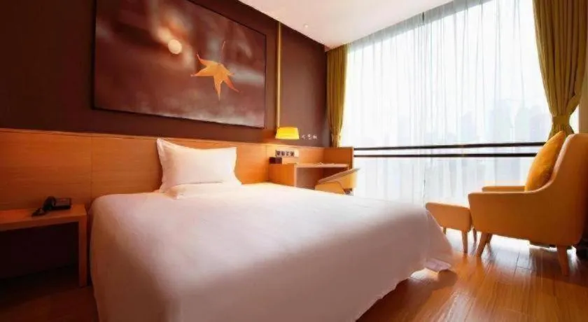 Bed in IU Hotel Guangzhou Taihe Square Branch