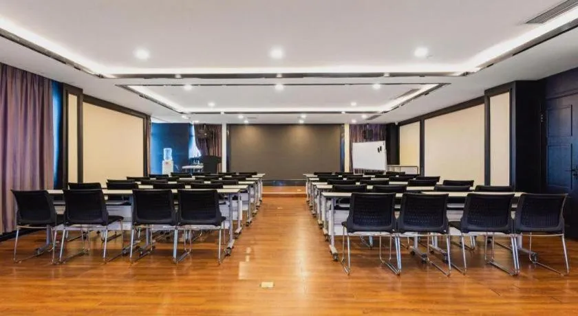 Lavande Hotel Nanchang Ai Xi Hu Subway East Station Branch