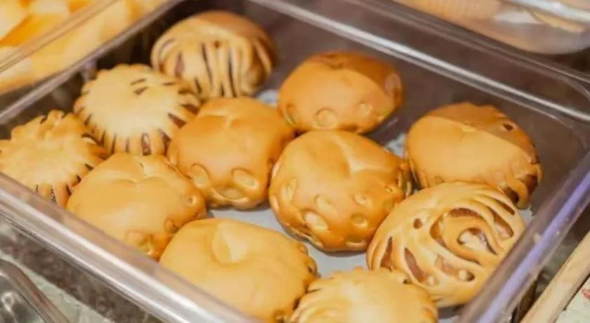 Home Inn Plus Shanghai Zhangjiang Guanglan Road Metro Station