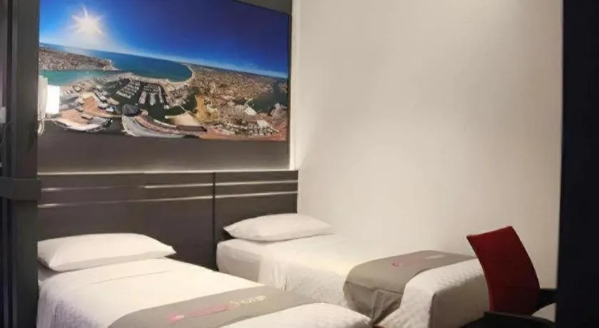 Neotel Hotel City Centre