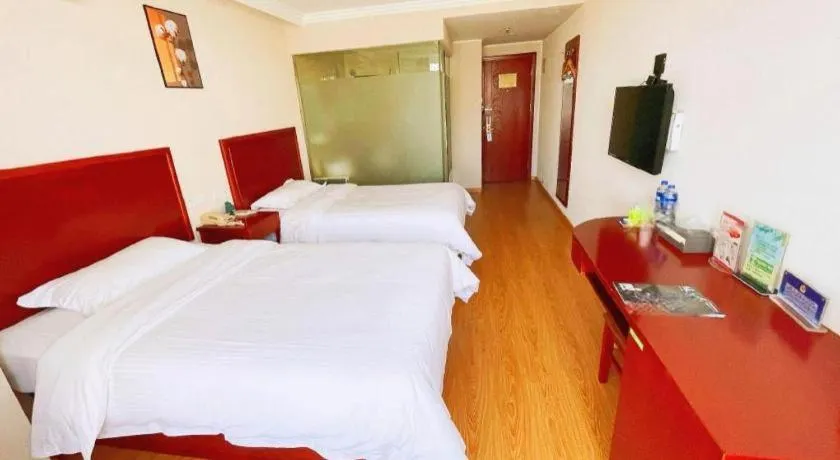 Bed in GreenTree Inn Tianjin JinNan ShuangLin Metro Station Express Hotel
