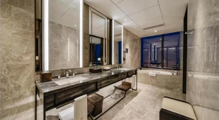 Golden Eagle Summit Hotel Kunshan