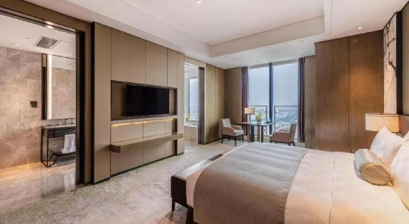 Bed in Golden Eagle Summit Hotel Kunshan