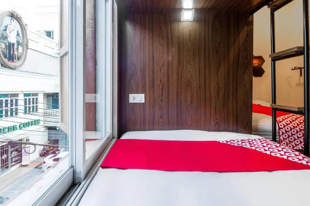 Bed in OYO 895 The Onion Hostel