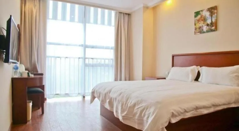 Bed in GreenTree Inn Hefei Huangshan Road Business Hotel