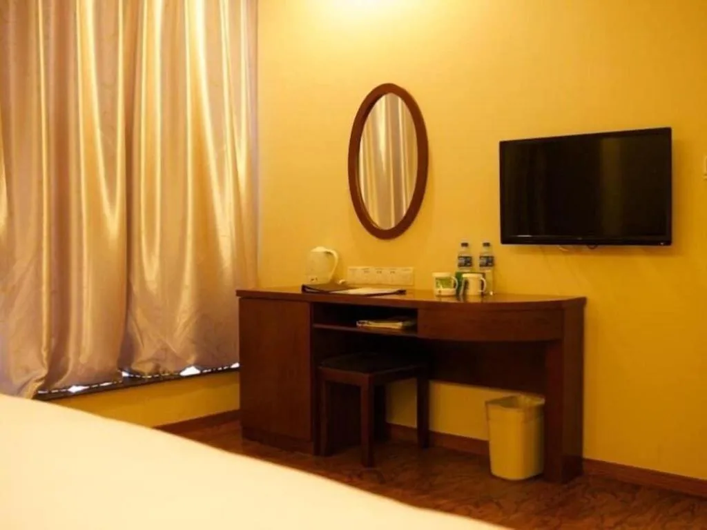 Bed in GreenTree Inn Hefei Huangshan Road Business Hotel