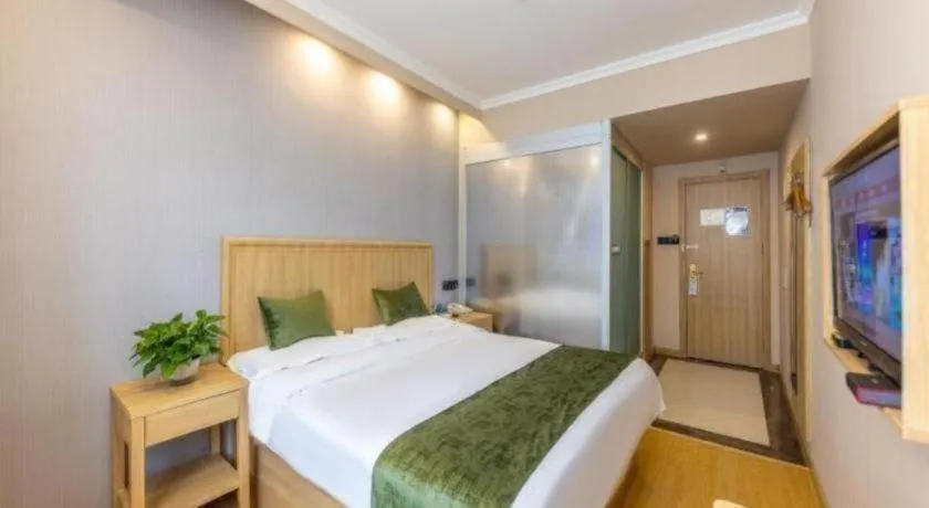 Bed in GreenTree Inn Lanzhou Gongjiawan Yangjiaqiao Express Hotel