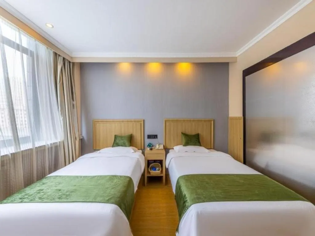 Bed in GreenTree Inn Lanzhou Gongjiawan Yangjiaqiao Express Hotel