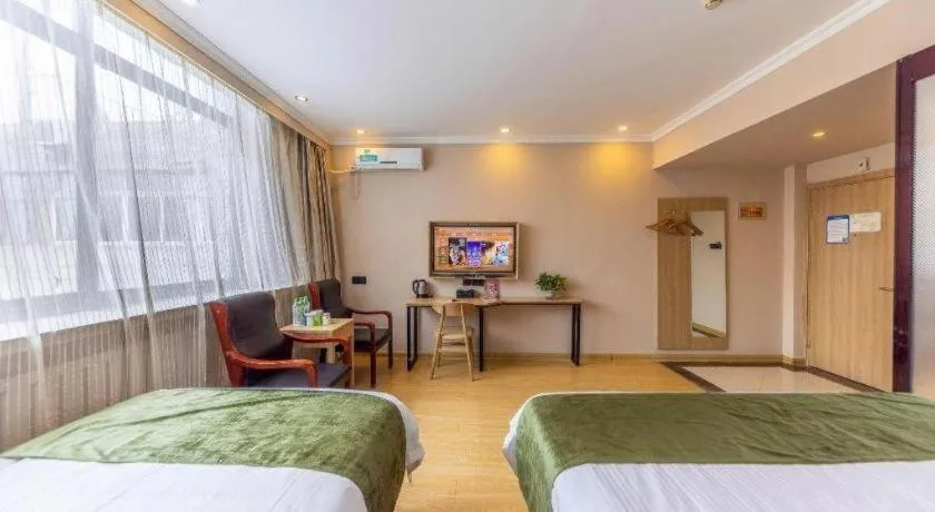 Bed in GreenTree Inn Lanzhou Gongjiawan Yangjiaqiao Express Hotel