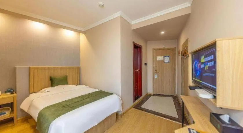 Bed in GreenTree Inn Lanzhou Gongjiawan Yangjiaqiao Express Hotel