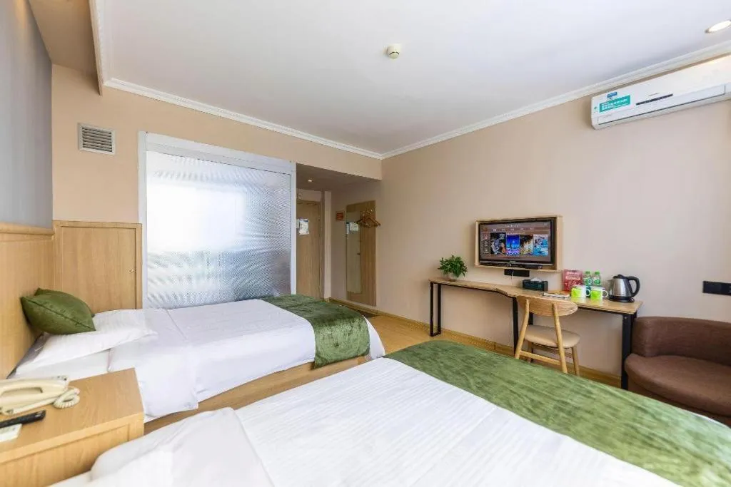 Bed in GreenTree Inn Lanzhou Gongjiawan Yangjiaqiao Express Hotel