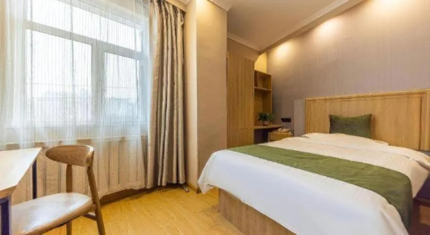 Bed in GreenTree Inn Lanzhou Gongjiawan Yangjiaqiao Express Hotel
