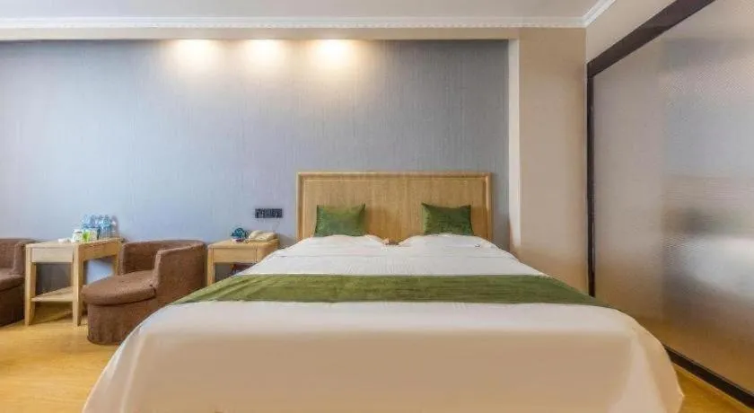 Bed in GreenTree Inn Lanzhou Gongjiawan Yangjiaqiao Express Hotel