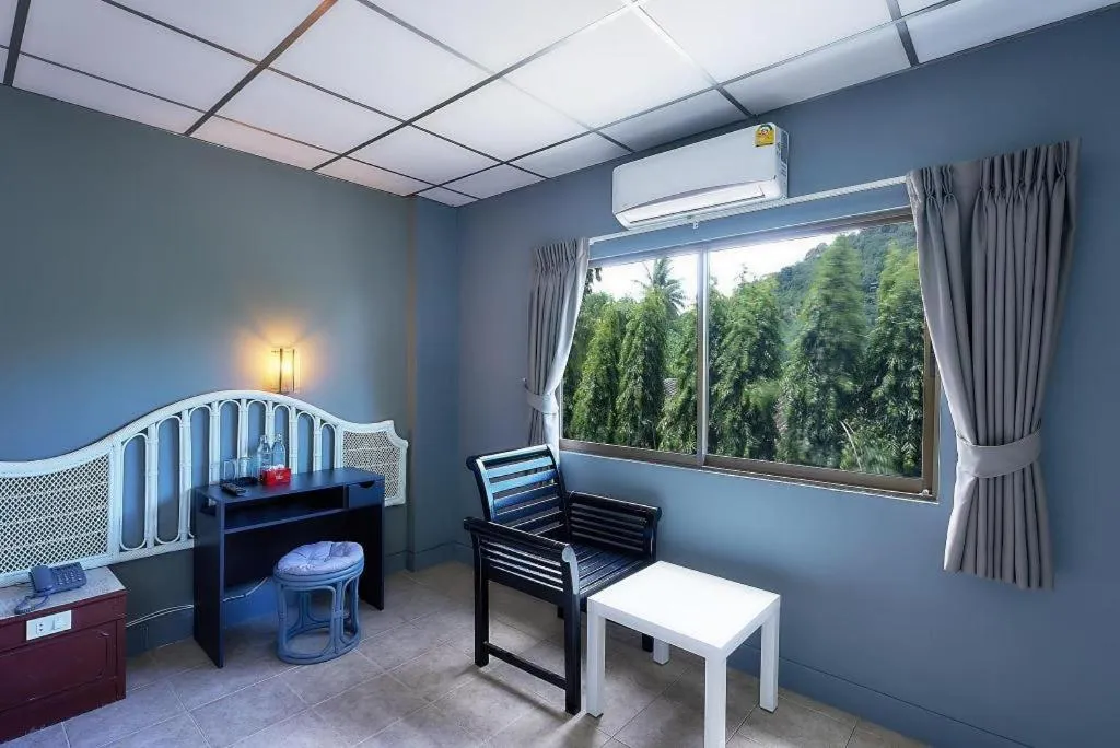 Bed in Nora Bukit Hotel