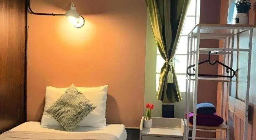 Bed in Nora Bukit Hotel