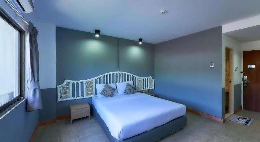 Bed in Nora Bukit Hotel