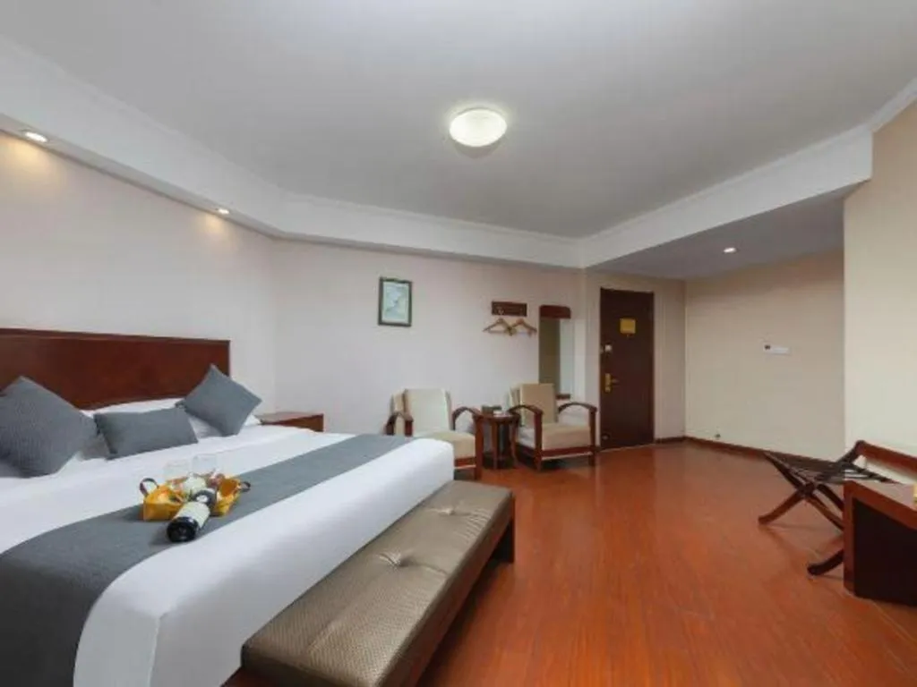 Bed in GreenTree Inn JinDeZhen People Square Taoxichuan Wenchuang Street