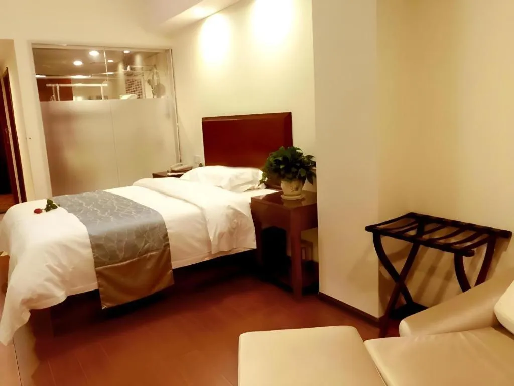 Bed in GreenTree Inn JinDeZhen People Square Taoxichuan Wenchuang Street