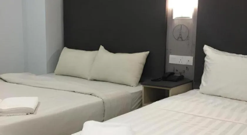 Bed in City View Hotel At KLIA & KLIA2