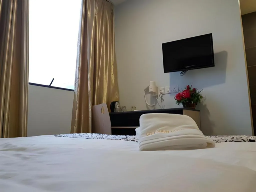 Bed in City View Hotel At KLIA & KLIA2