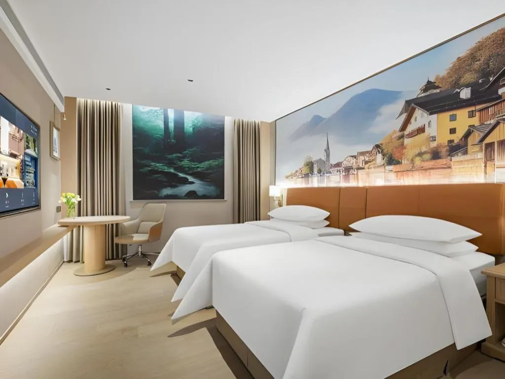 Bed in Vienna Classic Hotel Suzhou Likou Furniture Market Metro Station