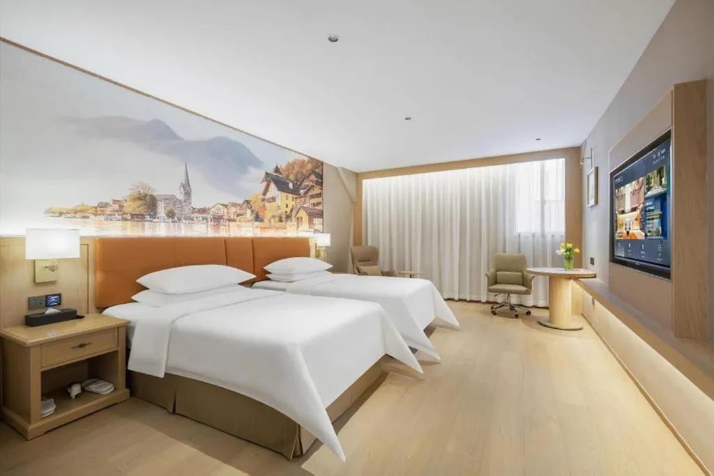 Bed in Vienna Classic Hotel Suzhou Likou Furniture Market Metro Station