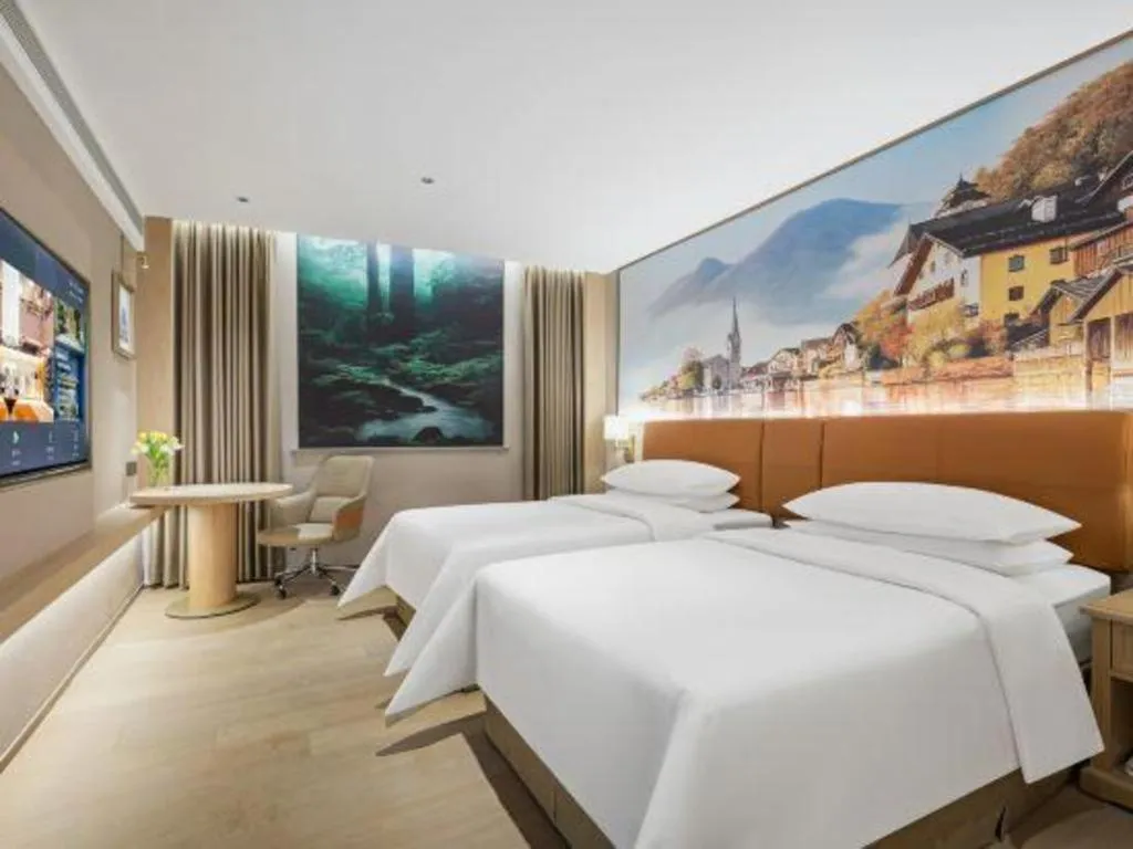 Bed in Vienna Classic Hotel Suzhou Likou Furniture Market Metro Station