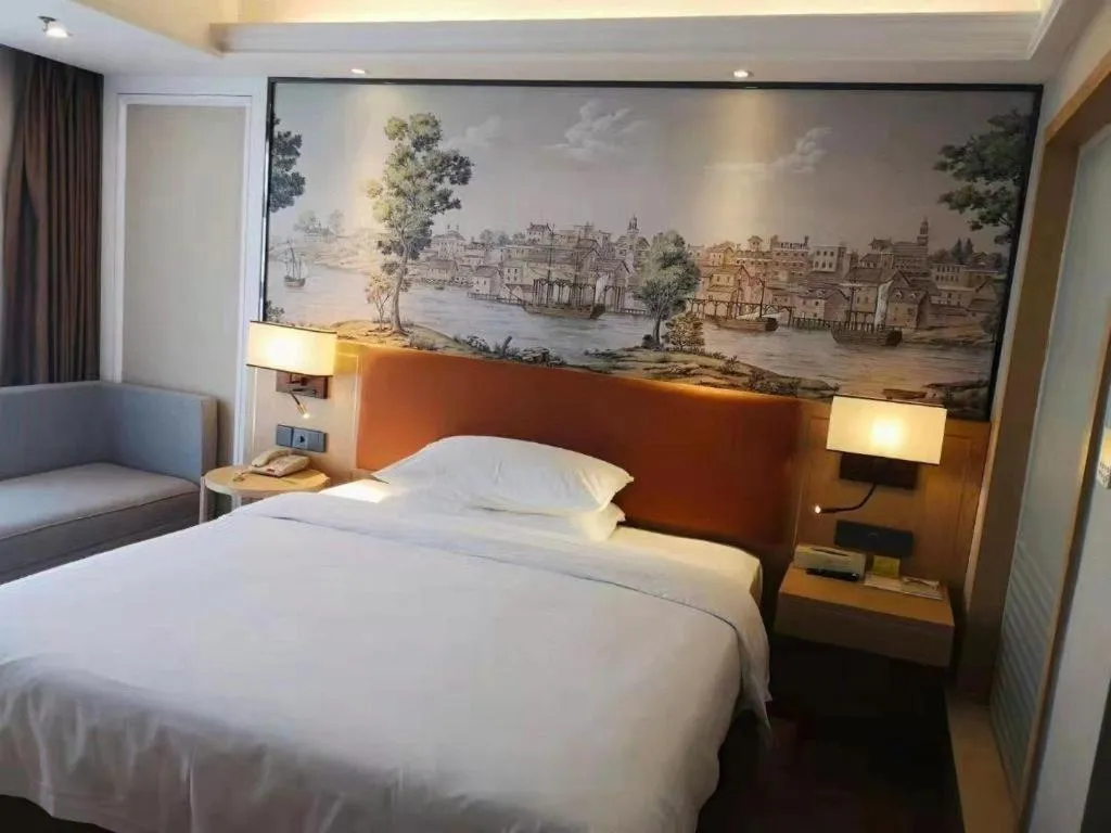 Bed in Vienna Hotel Jiangsu Danyang Railway Station