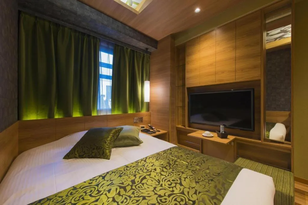 Bed in Hotel Ann Tsukiji