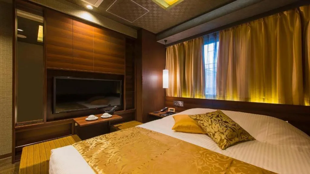 Bed in Hotel Ann Tsukiji