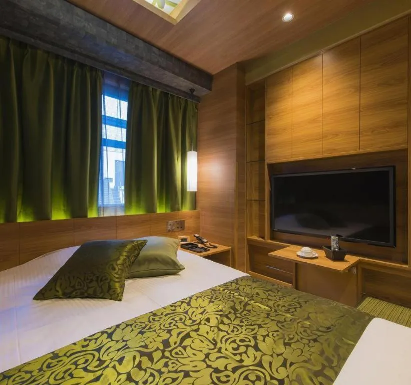 Bed in Hotel Ann Tsukiji