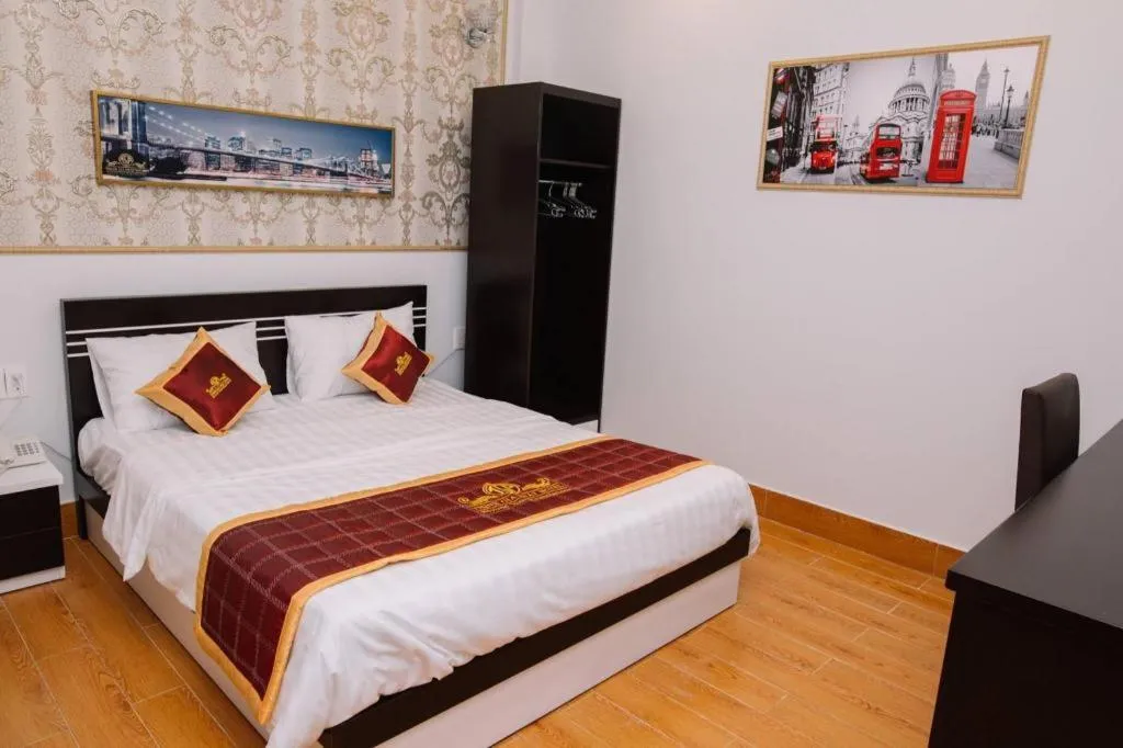 Bed in Thinh Gia Phat Hotel Hoang Hoa Tham