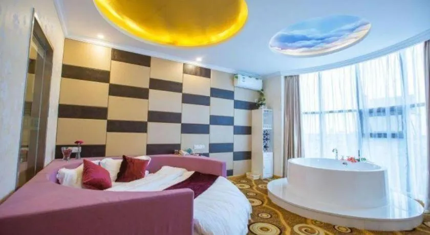 Bed in GreenTree Inn Wuxi Donggang Town Donghutang Shell Hotel