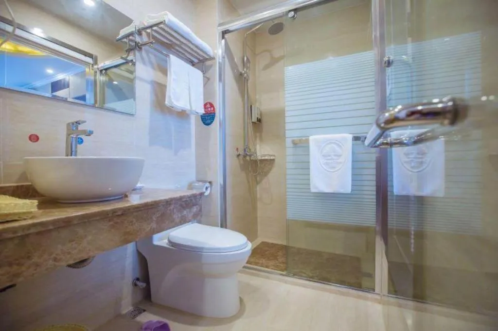 GreenTree Inn Wuxi Donggang Town Donghutang Shell Hotel