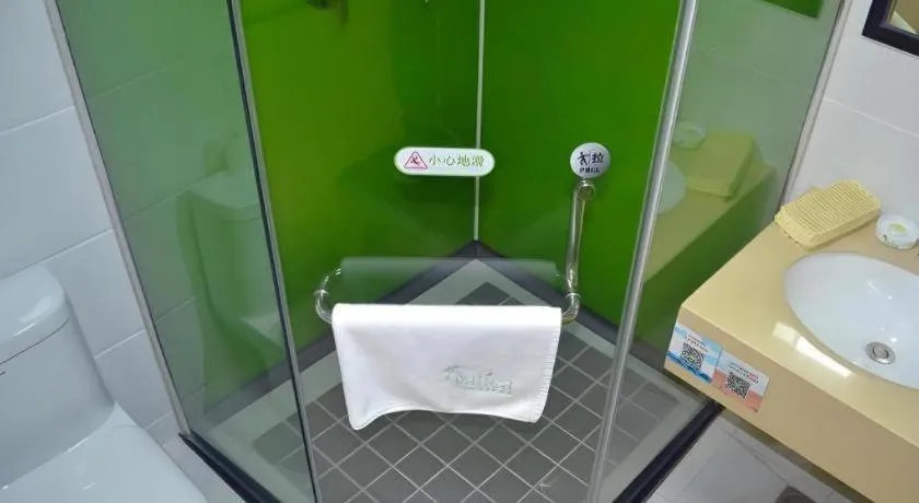 Vatica Shanghai Pudong Dishui Lake Branch