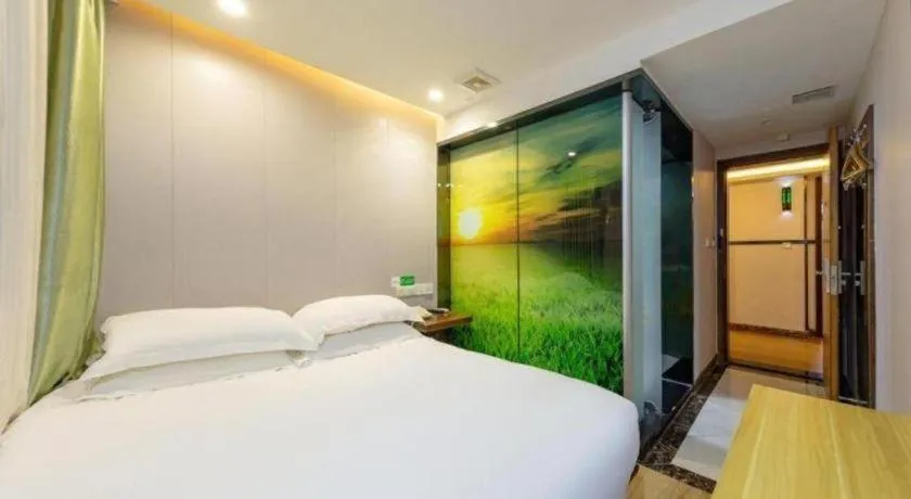 Bed in Vatica Shanghai Pudong Dishui Lake Branch