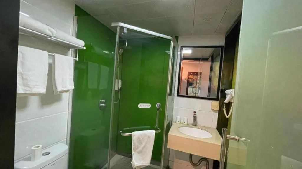 Vatica Shanghai Pudong Dishui Lake Branch