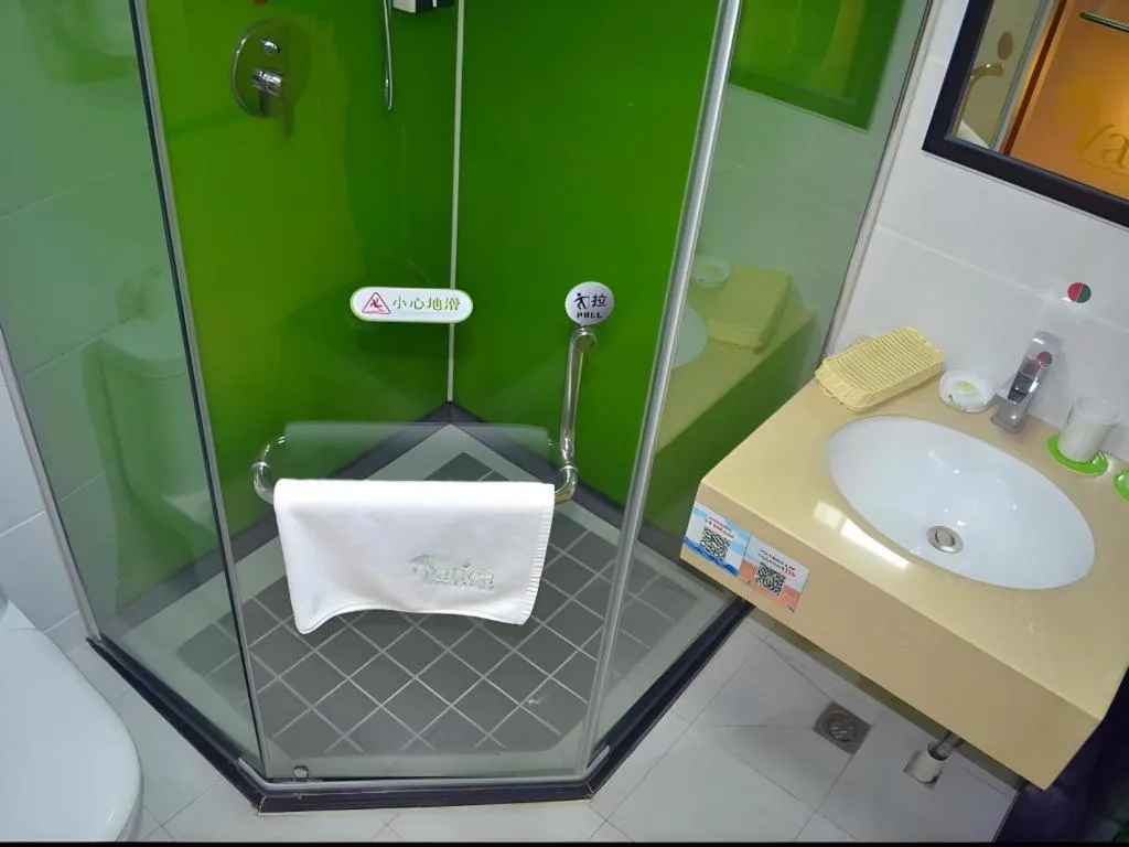 Vatica Shanghai Pudong Dishui Lake Branch