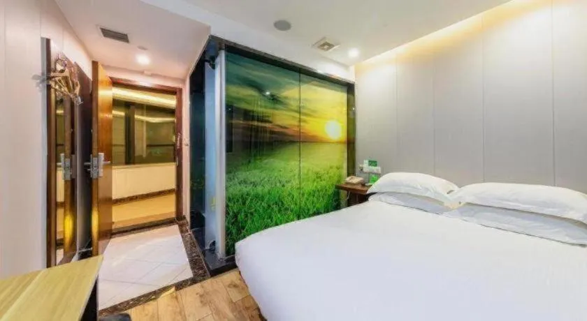 Bed in Vatica Shanghai Pudong Dishui Lake Branch