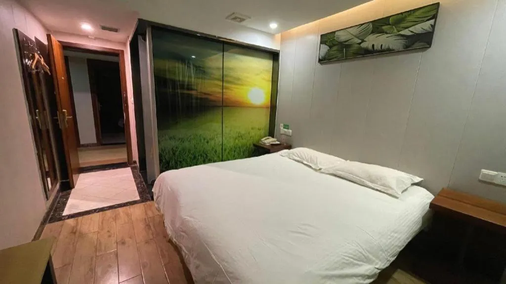 Bed in Vatica Shanghai Pudong Dishui Lake Branch