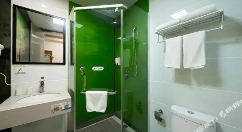 Vatica Shanghai Pudong Dishui Lake Branch