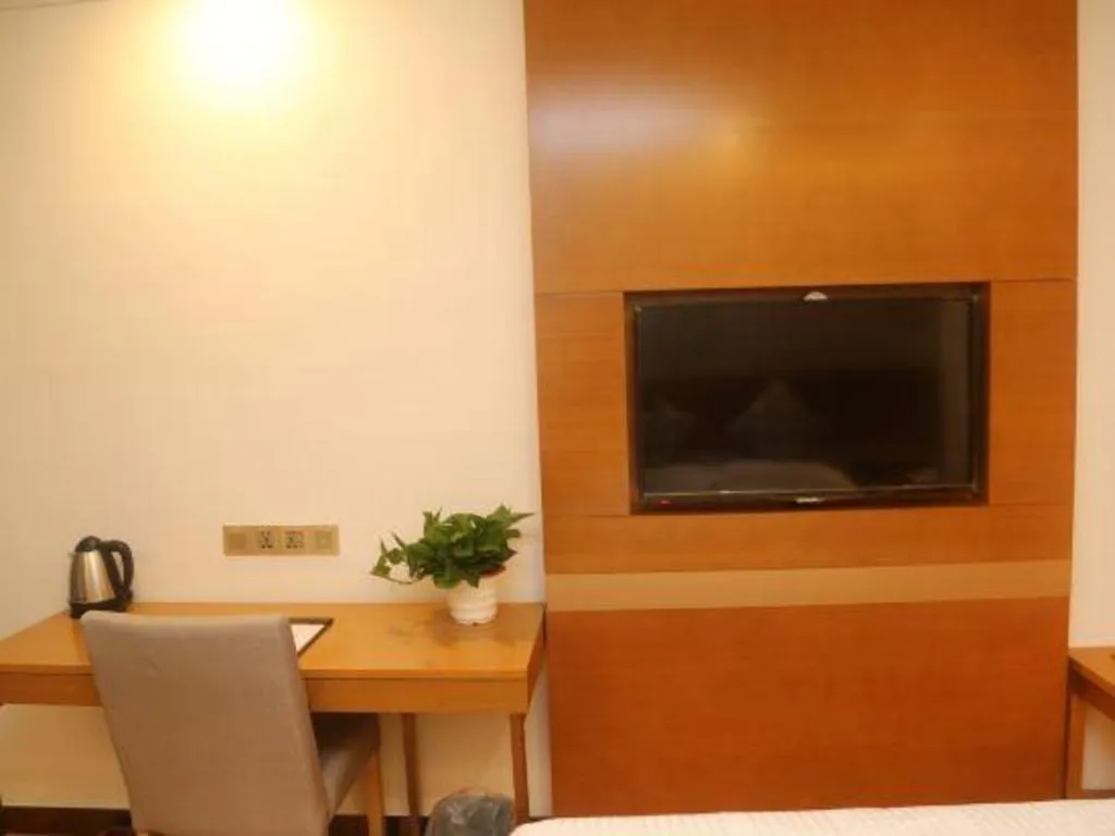 GreenTree Inn Nanjing Jiangning District Dongqi Road Vehicle 4S Park Branch