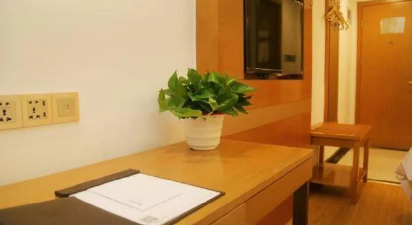 GreenTree Inn Nanjing Jiangning District Dongqi Road Vehicle 4S Park Branch