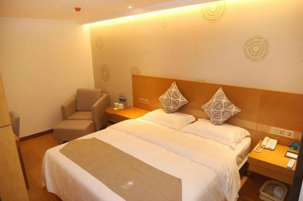 Bed in GreenTree Inn Nanjing Jiangning District Dongqi Road Vehicle 4S Park Branch