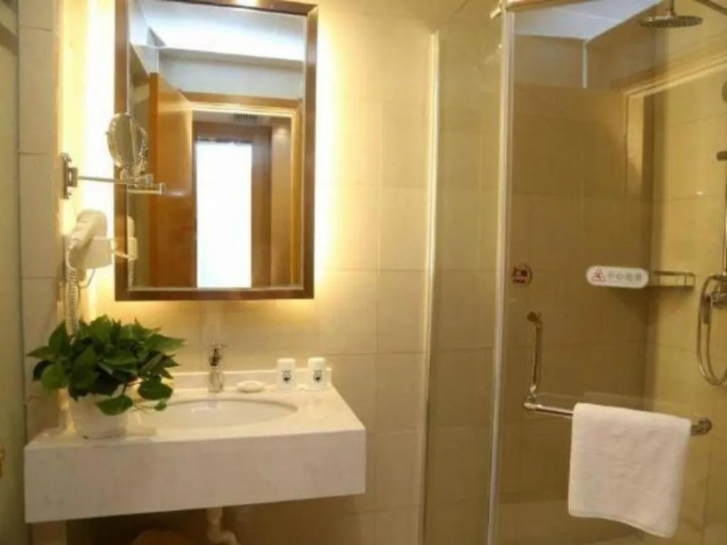 GreenTree Inn Nanjing Jiangning District Dongqi Road Vehicle 4S Park Branch