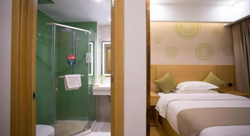 Bed in GreenTree Inn Huainan Shou County Zijin Road Express Hotel