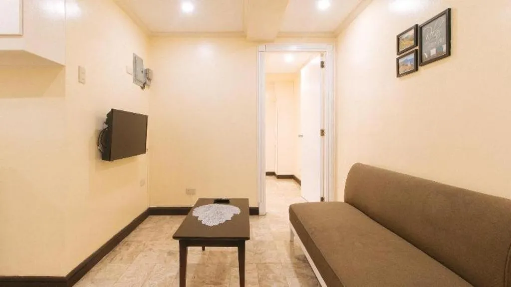 Greenbelt Makati - Vaccinated Staff