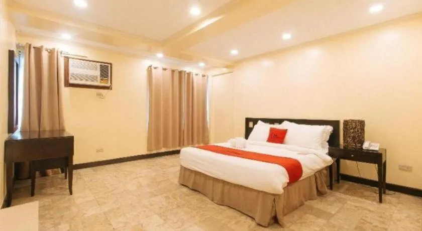 Bed in Greenbelt Makati - Vaccinated Staff